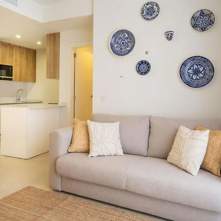 Elegant Urban Living By The In Apartamento Estepona