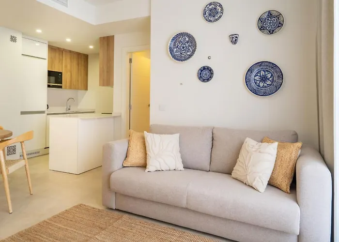 Elegant Urban Living By The In Lejlighed Estepona