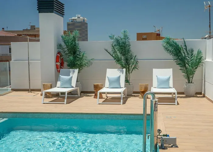 Lejlighed Elegant Urban Living By The In *